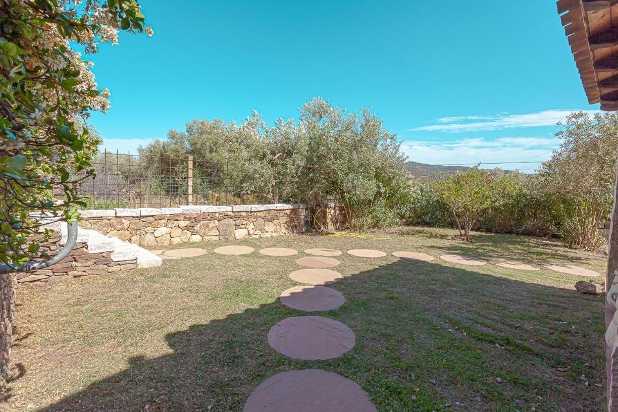 سان تيودورو B&B Pettirosso Garden المظهر الخارجي الصورة